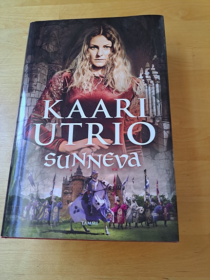 Kaari Utrio Sunneva