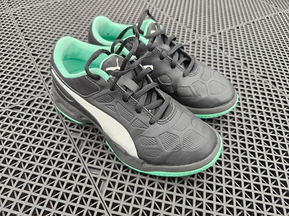 Puma lasten sisäpelikengät koko 32