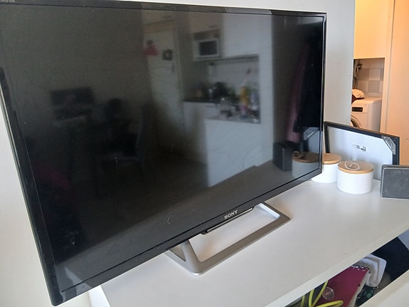 Uudenveroinen 32' SONY TV