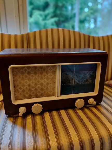 Vanha Radiophone Laji 5157 W putkiradio