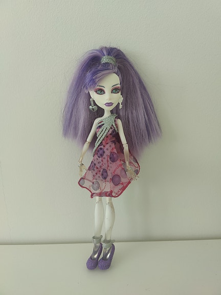 Monster High Dot Dead Gorgeous Spectra Vondergeist