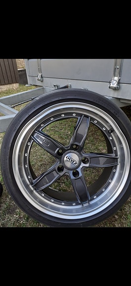 18" Bmw vanteet korjattavaksi
