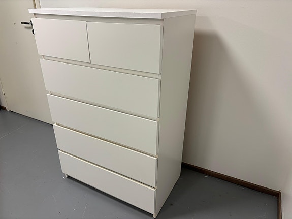 IKEA Malm valkoinen korkea lipasto 6 laatikkoa