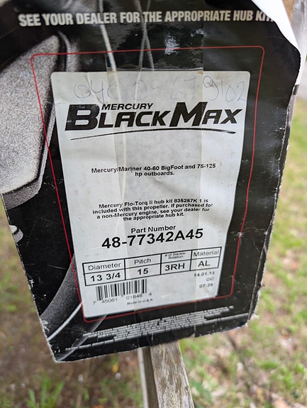 Mercury Black Max potkuri 13 3/4 x 15 3RH (48-77342A45)