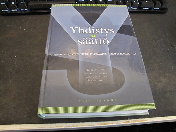 Yhdistys ja säätiö 2. uudistettu laitos
