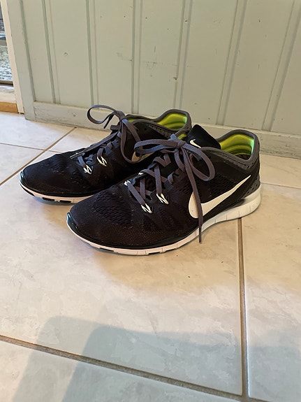 Nike Free TR Fit 5 treenikengät 39