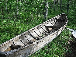 Puinen soutuvene