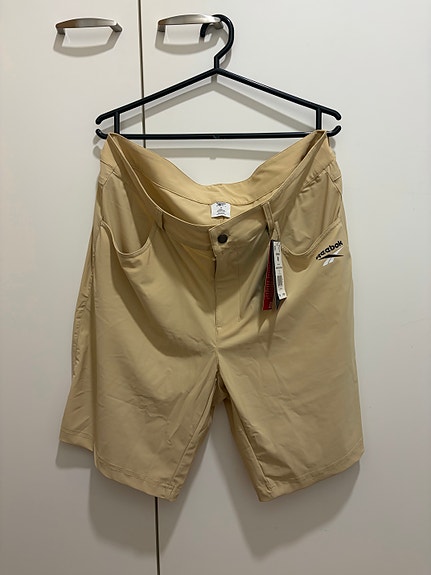 Reebok miesten golf shortsit
