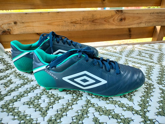 Umbro nappikset 42
