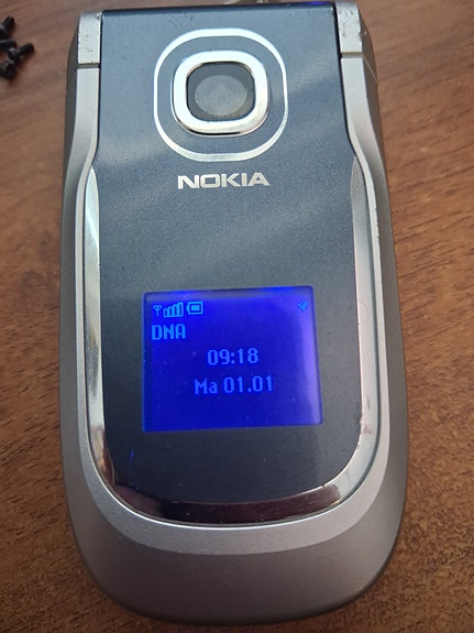 Nokia 2760