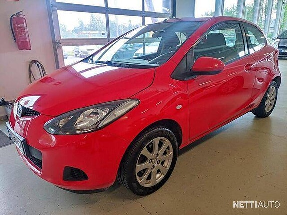 Ajovaloumpio Mazda 2 vm. 2008