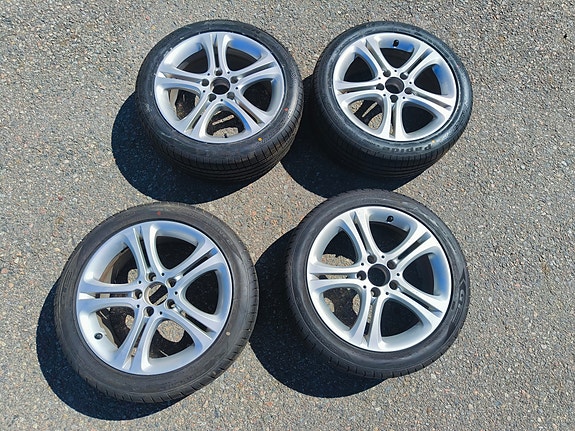 Mercedes 17" vanteet renkaineen