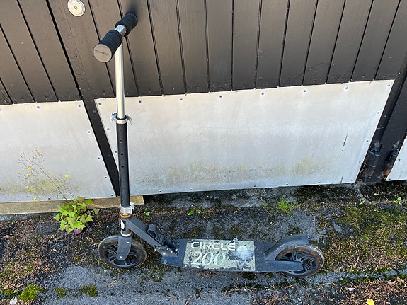 Circle 200 scooter käytetty potkulauta