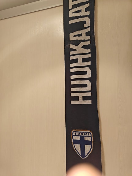 Huuhkajat huivi