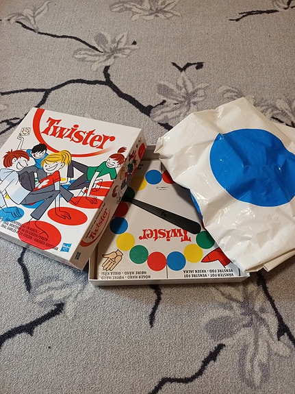 Twister lautapeli