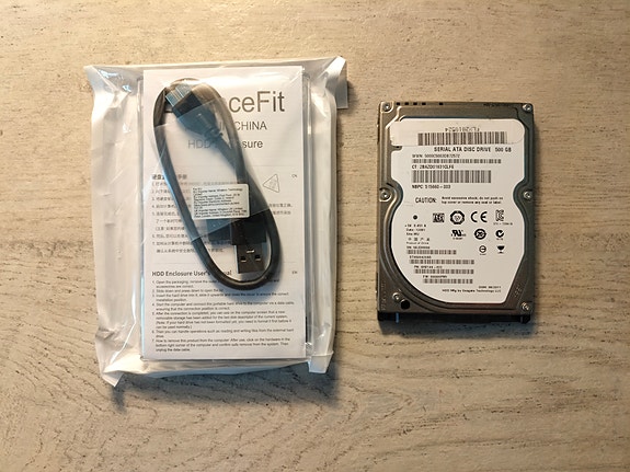 Usb 3.1 kotelo ja 500 Gb levy
