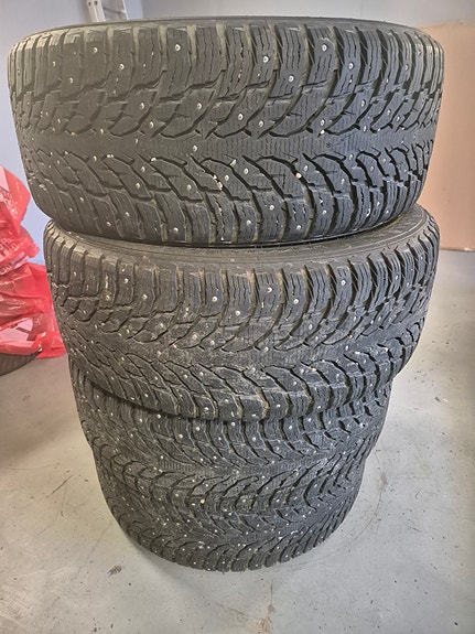 285/45/22 renkaat