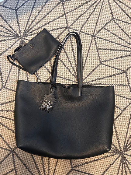 DKNY Laukku nahkaa