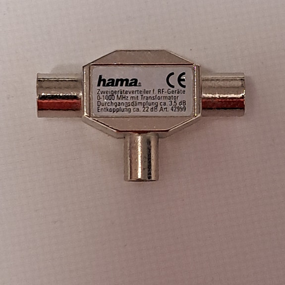 Antennijakaja Hama