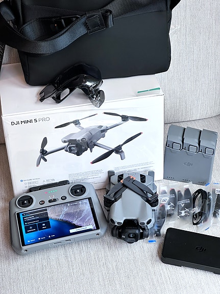 DJI Mini 5 Pro Fly More Combo + DJI RC 2