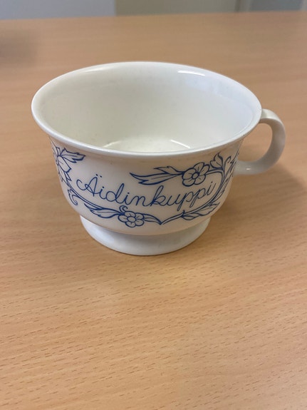 Arabia Äidinkuppi kahvikuppi valkoinen sininen