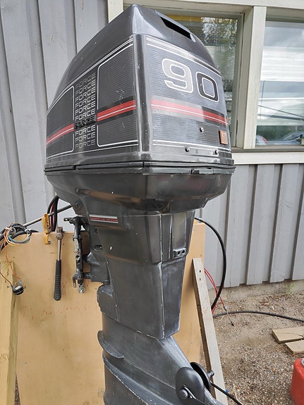 Force 90 hv perämoottori