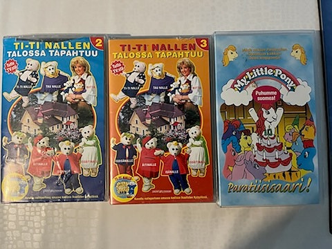 3 kpl lasten vhs elokuvapaketti