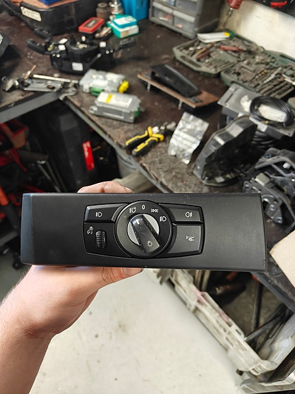 Bmw E60/E61 Lci valokatkaisija