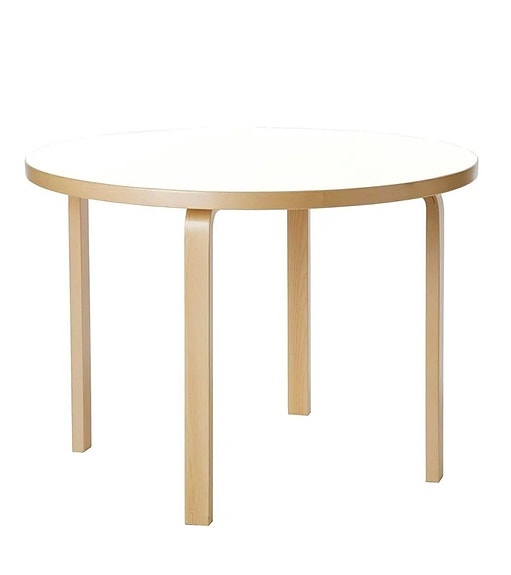 O: Artek 90a pöytä