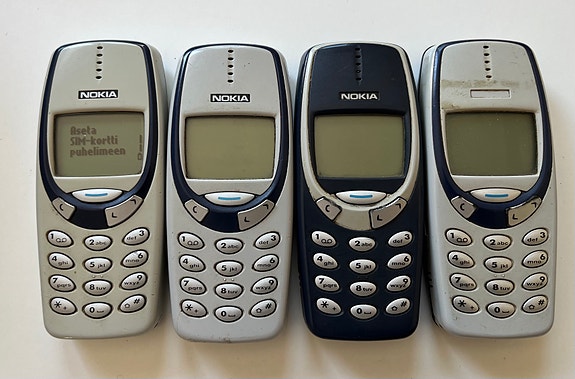 Nokia 3310 ja 3330 puhelimet