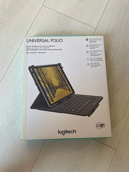 Logitech universal folio