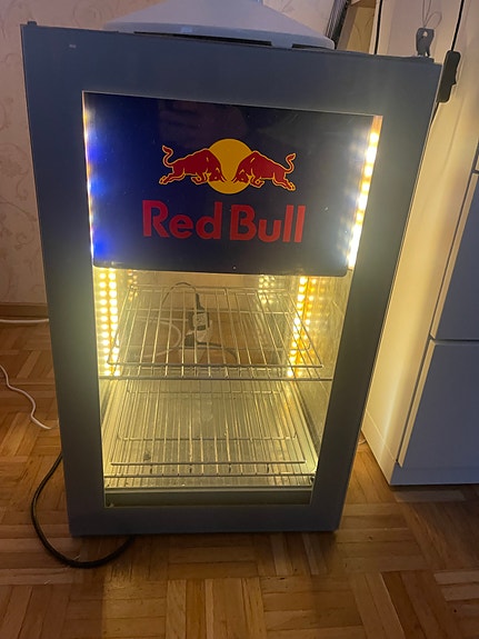 Red Bull Mini jääkaappi