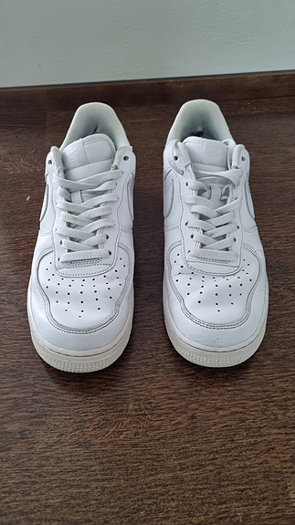 Nike Air Force 1 07 valkoinen koko 45