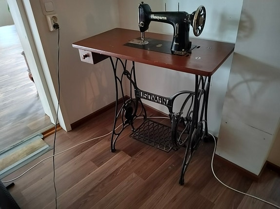 Husqvarna ompelukone