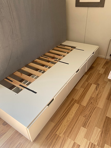 Myydään Ikea Nordli -sänky 90 x 200 (RAASEPORISSA)