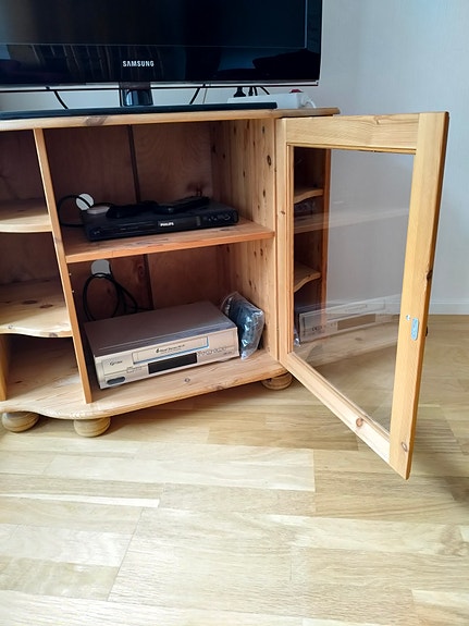 Tv-taso/hylly