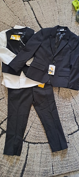 Ciraf poikien juhla-asu 116cm