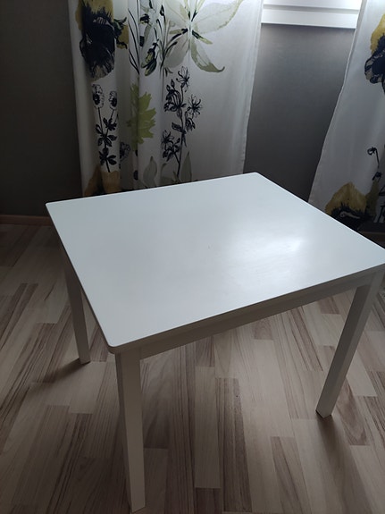 Ikea Kritter pöytä (puu)
