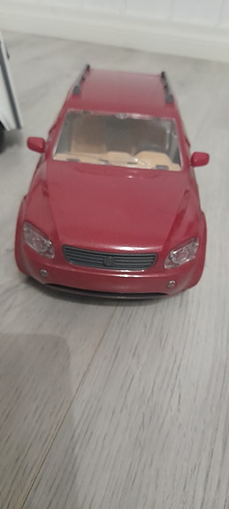 Schleich auto ja traileri