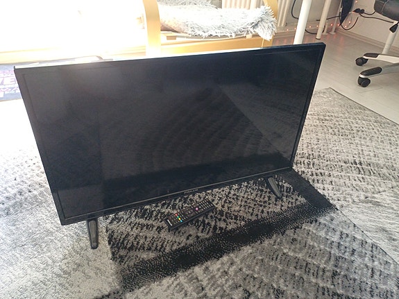 Finlux 32" HD LED-televisio (FIN32HD1000BK)