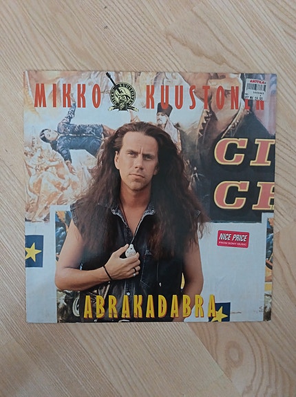 Mikko Kuustonen Abrakadabra Musta Jalokivi LP-levyt