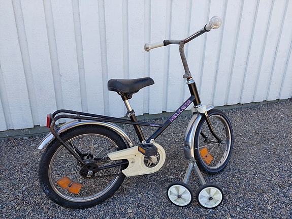 Mummola pyöräksi 16” Helkama-pyörä