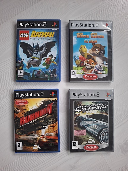 Playstation 2 pelejä