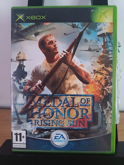 Medal of Honor Rising Sun - Xbox