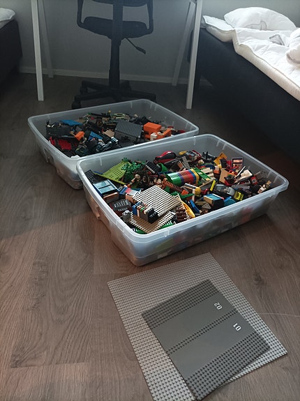 LEGO System irtopalat ja osat