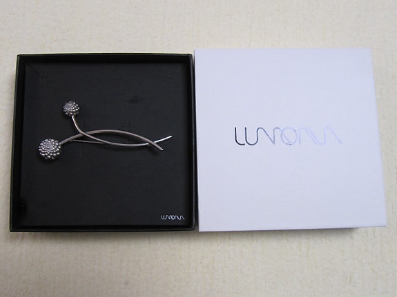 Product image 1 of 3