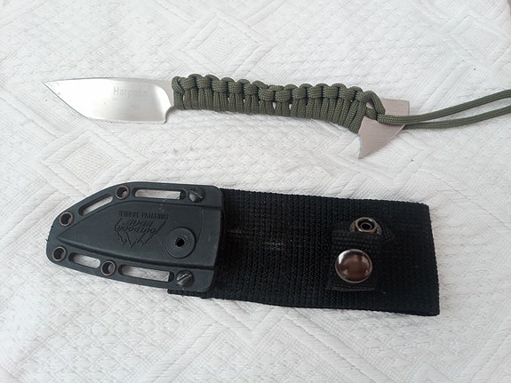 paracord veitsi