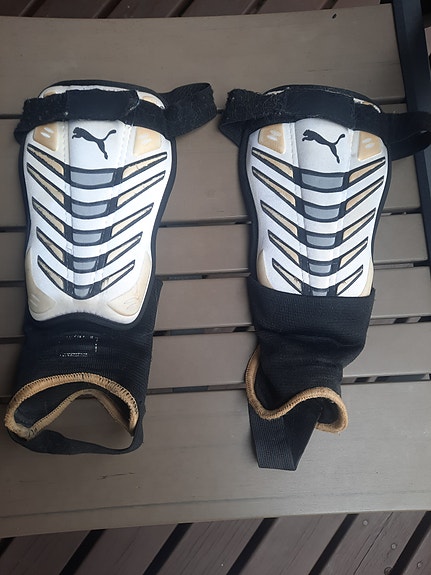 Puma säärisuojat jalkapalloon musta/valkoinen