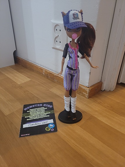Monster High Ghoul Sports Clawdeen Wolf doll