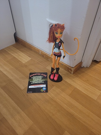 Monster High Ghoul Sports Toralei Stripe doll